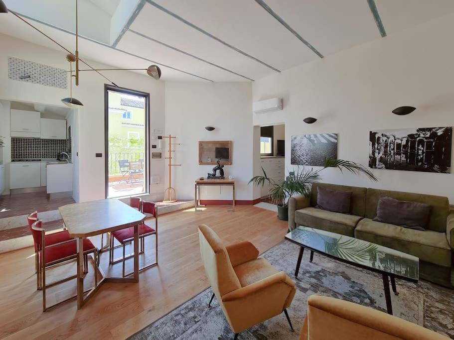Boutique Penthouse With Terrace, Spanish Steps Roma Exterior foto